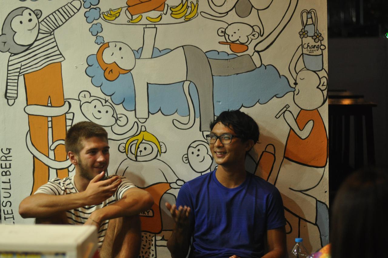 Monkeynap Hostel Bangkok Ngoại thất bức ảnh