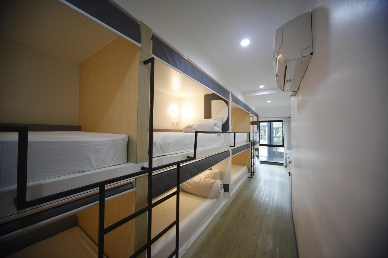 Monkeynap Hostel Bangkok Ngoại thất bức ảnh