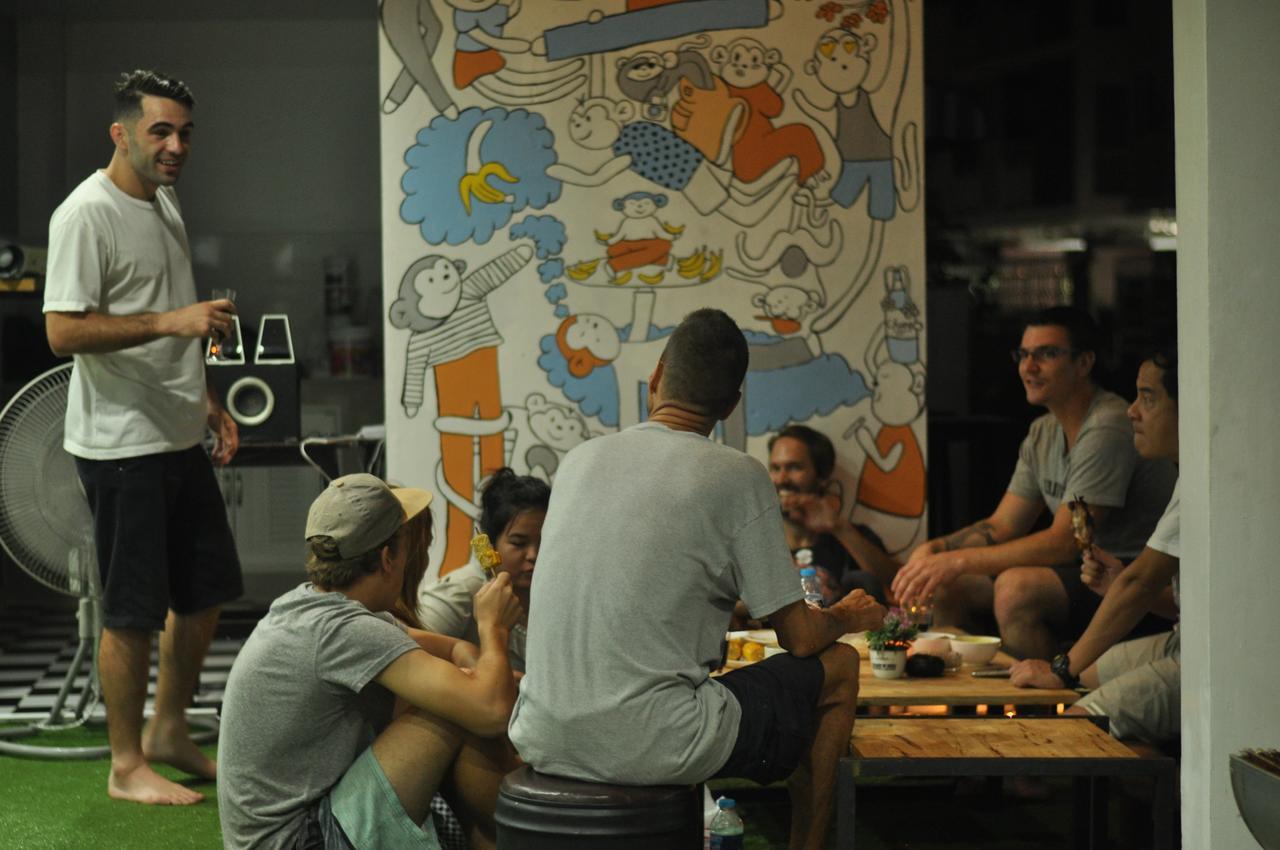 Monkeynap Hostel Bangkok Ngoại thất bức ảnh