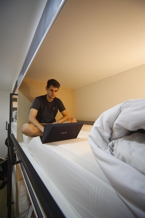 Monkeynap Hostel Bangkok Ngoại thất bức ảnh
