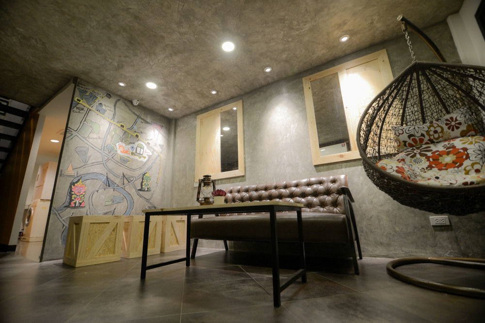 Monkeynap Hostel Bangkok Ngoại thất bức ảnh