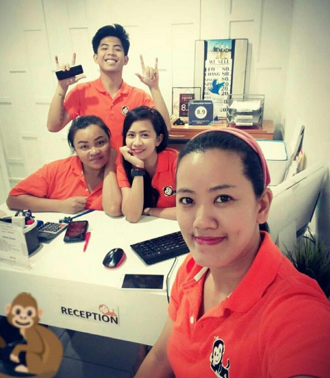Monkeynap Hostel Bangkok Ngoại thất bức ảnh